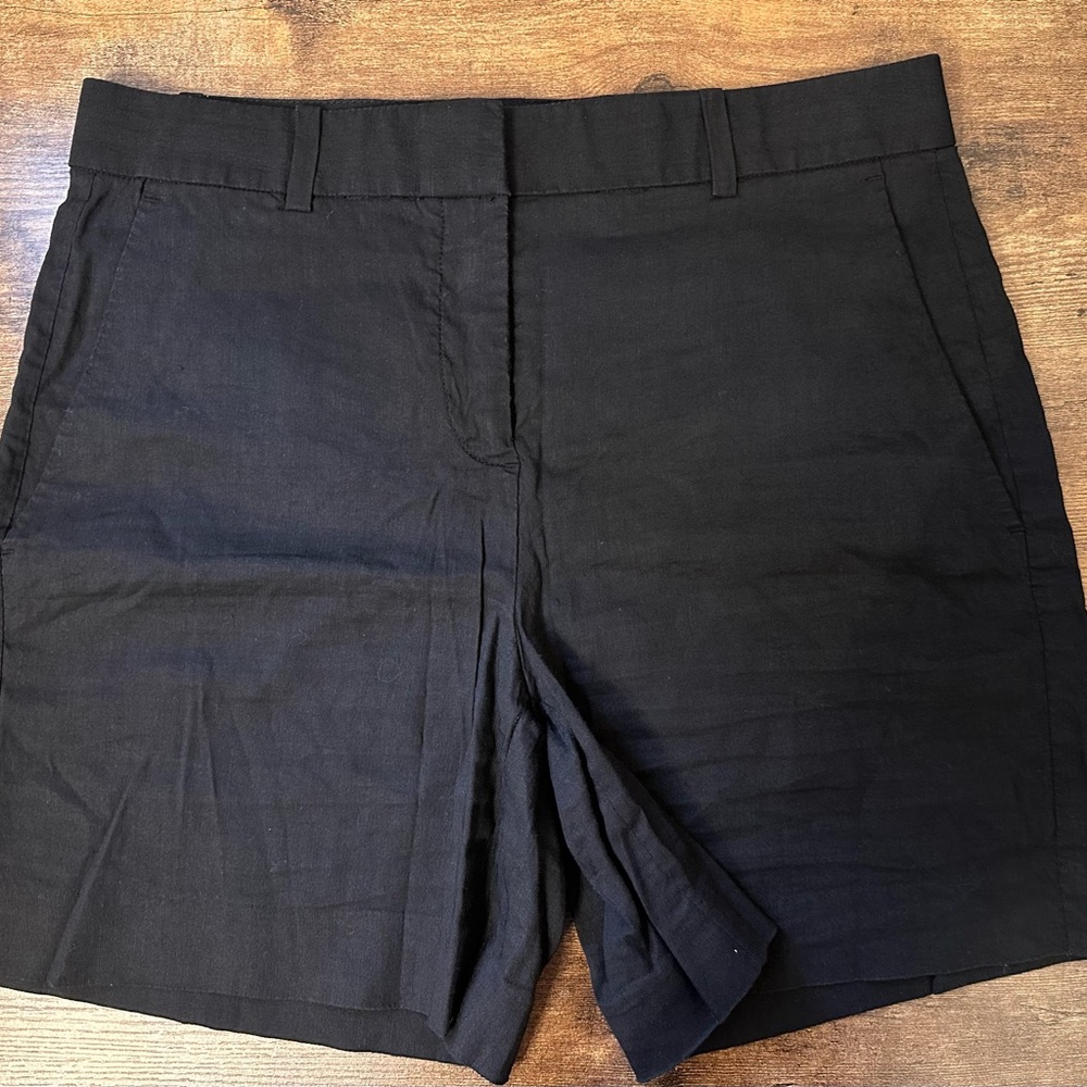 Theory Linen Women's Black Flat-Front Shorts